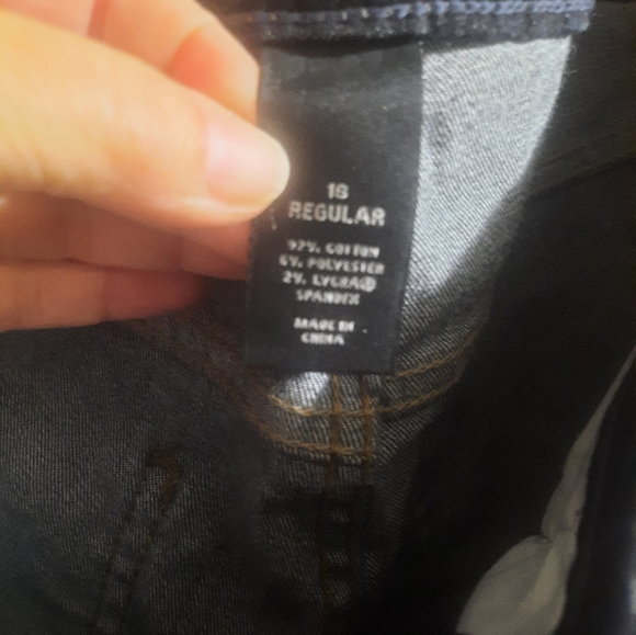 Lane Bryant Genius Fit Boot Cut Jeans, 16R - Picture 2 of 6